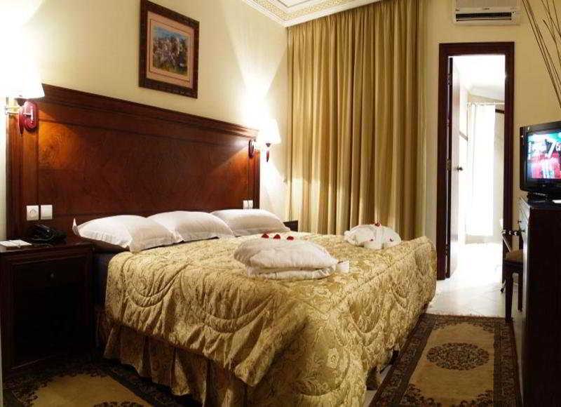 Mogador Express Gueliz Hotel Marrakesh Exterior foto